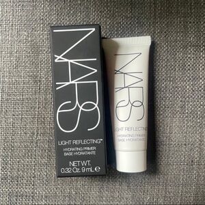 NARS Light Reflecting™ Hydrating Primer